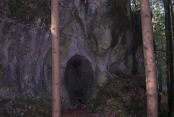 Die Lochschlaghöhle bei Obereichstätt