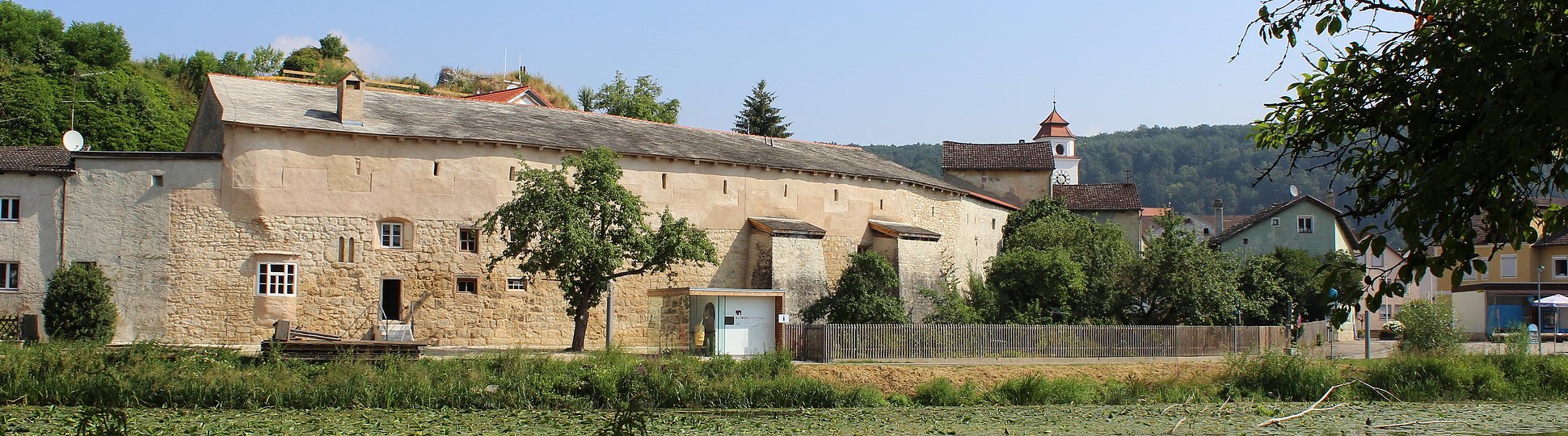 Altmühlzentrum Burg Dollnstein